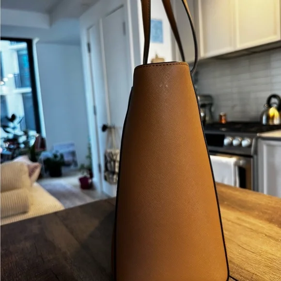 Light Umber Leather Tory Burch Tote - Picture 3 of 8